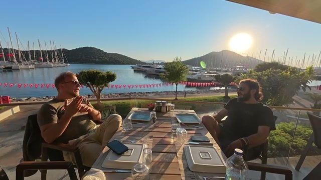 Teras Sohbetleri, Kaş